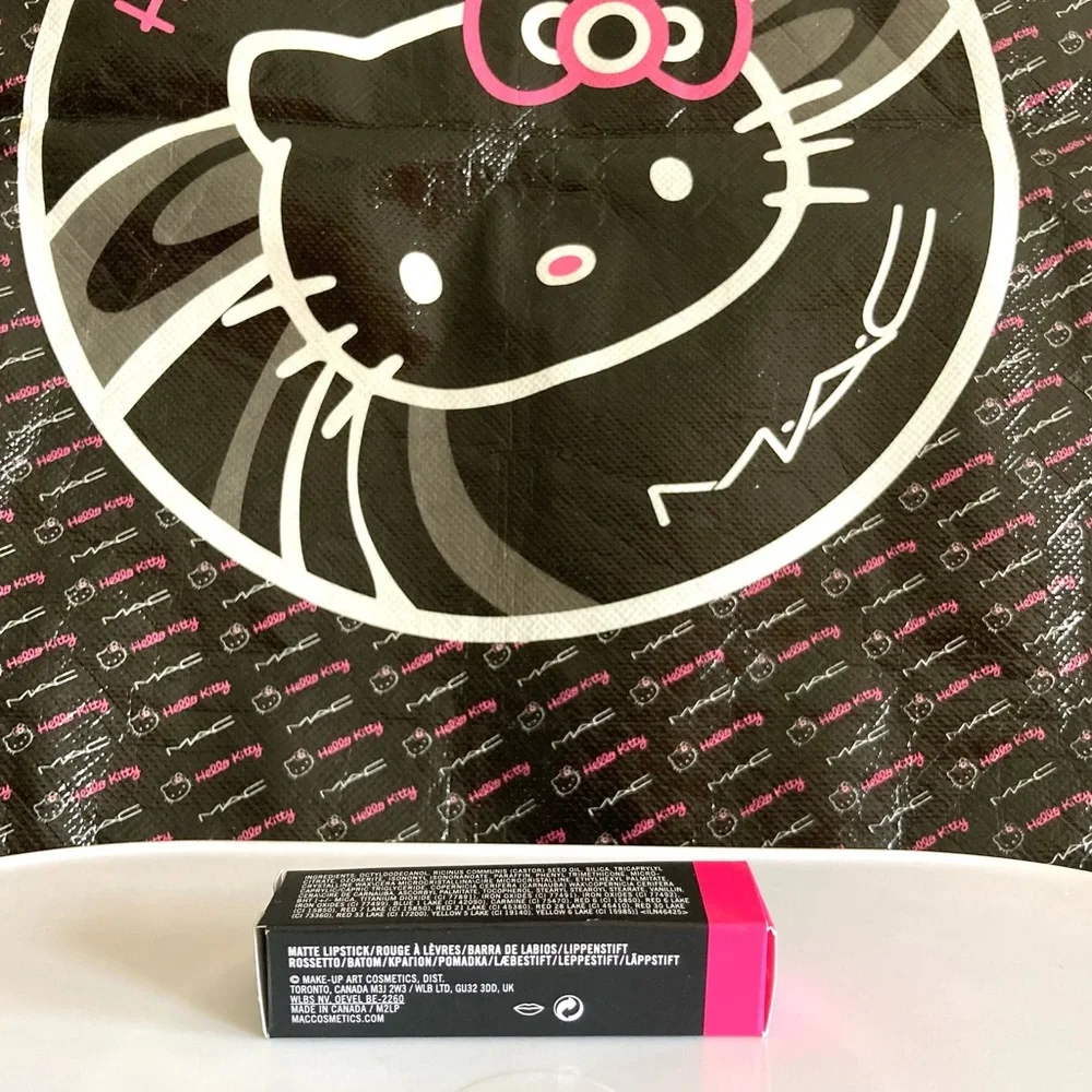💄HP!💄LAST ONE! MAC Matte Lipstick Candy Yum Yum - Picture 10 of 11